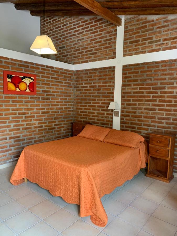 Cabanas Bosques Del Centro Mina Clavero Exterior foto
