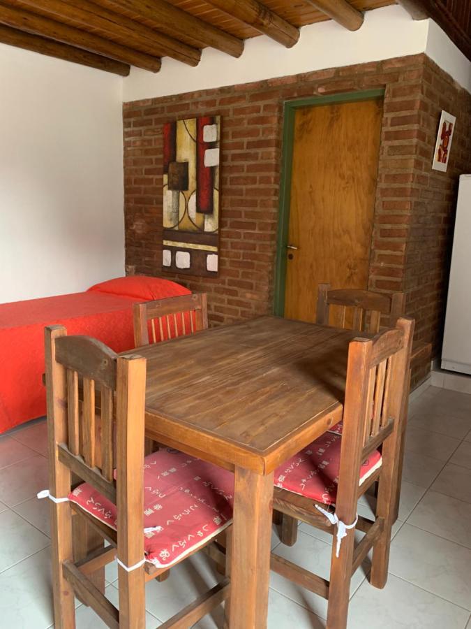 Cabanas Bosques Del Centro Mina Clavero Exterior foto